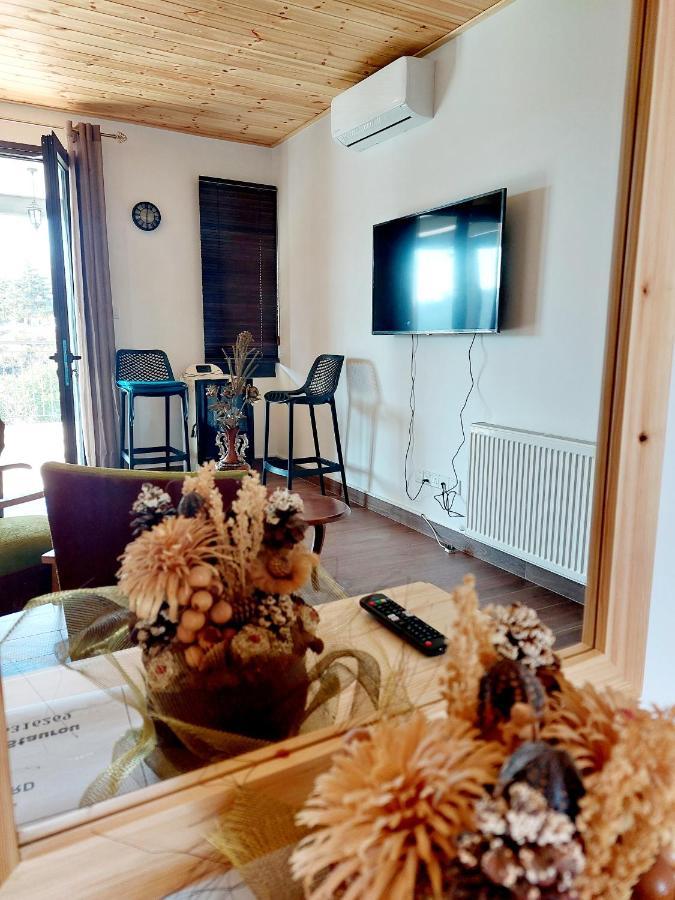 Agros Green Valley Suites Лимасол Экстерьер фото