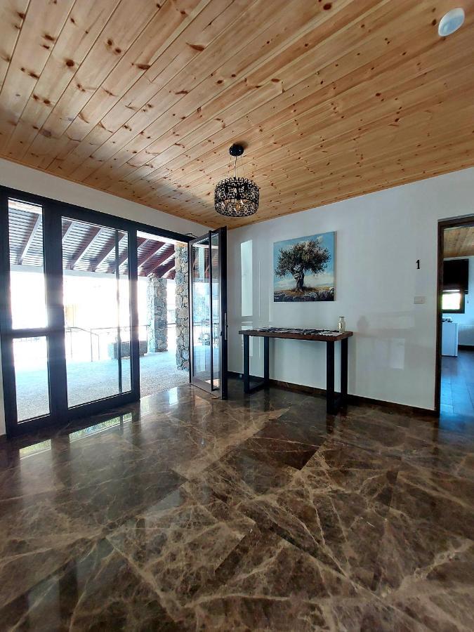 Agros Green Valley Suites Лимасол Экстерьер фото